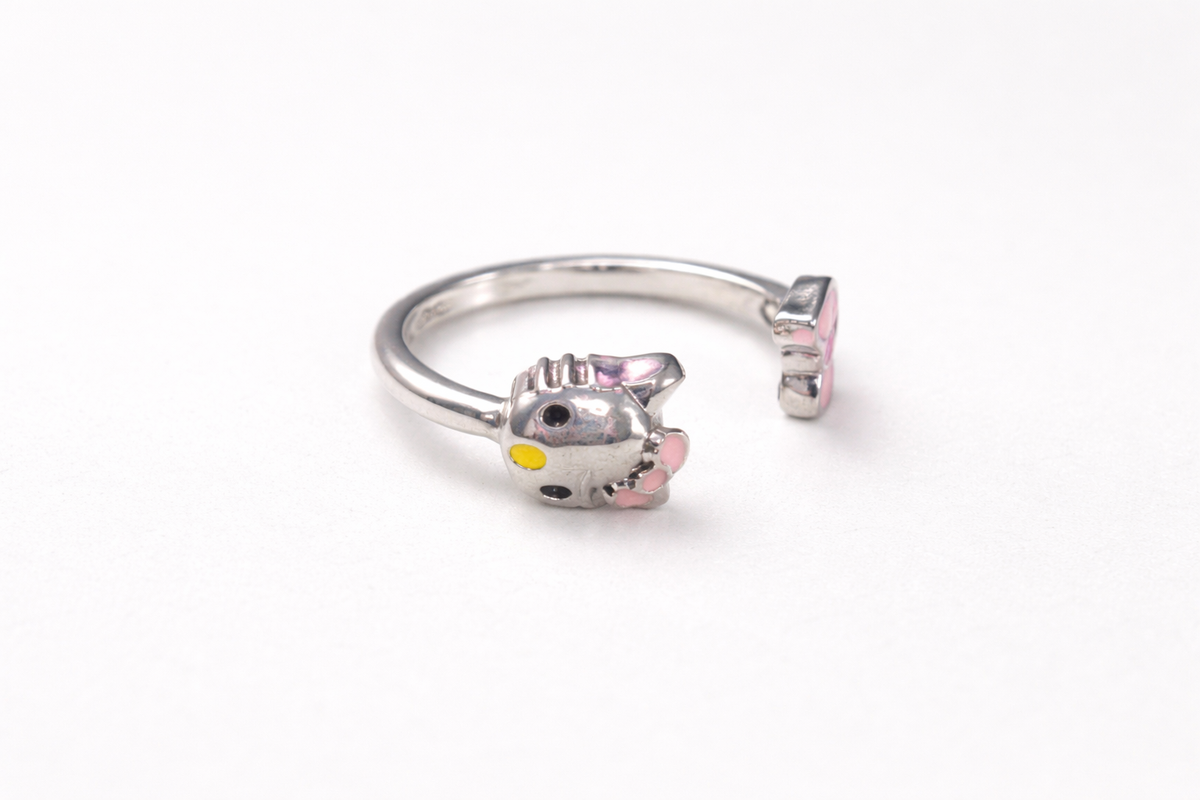 Hello Kitty Ring
